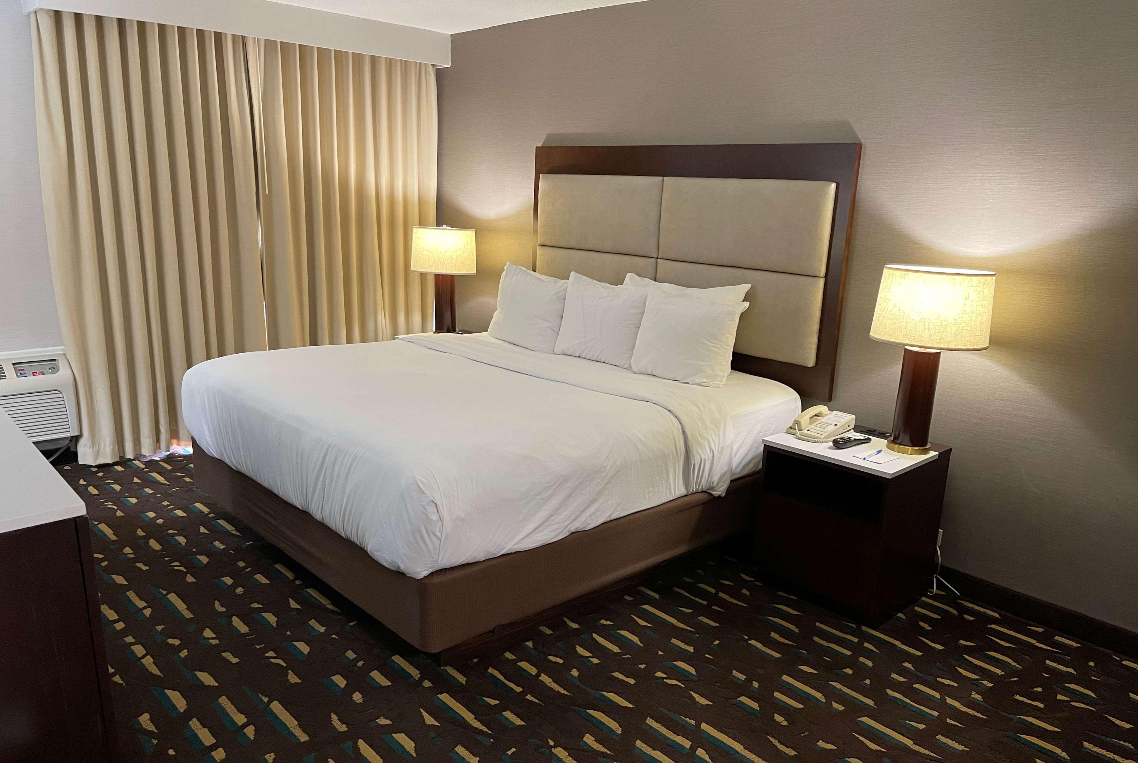 Wyndham Chicago O'Hare Hotell Rosemont Eksteriør bilde